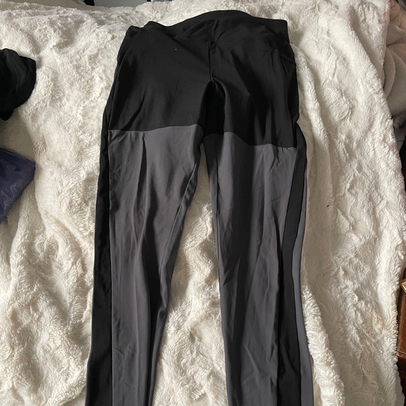 Gymshark X Nikki Blackketter Dynamic Leggings in Black Size Medium NWT - Picture 5 of 8